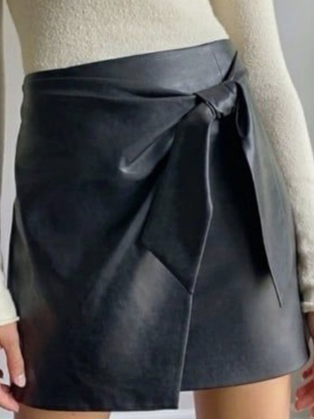 Aritzia Wilfred PU Leather Black Mini Skirt with Tie Detail NWOT Size 8